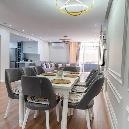 Paradise Dream In Vlorë